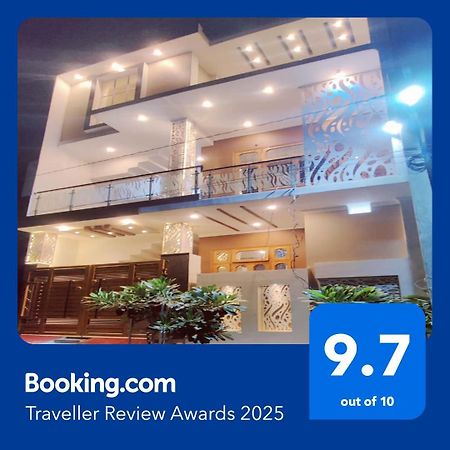 Blessing'S Home Stay 4 Bedroom Luxury Villa Lucknow Exterior photo